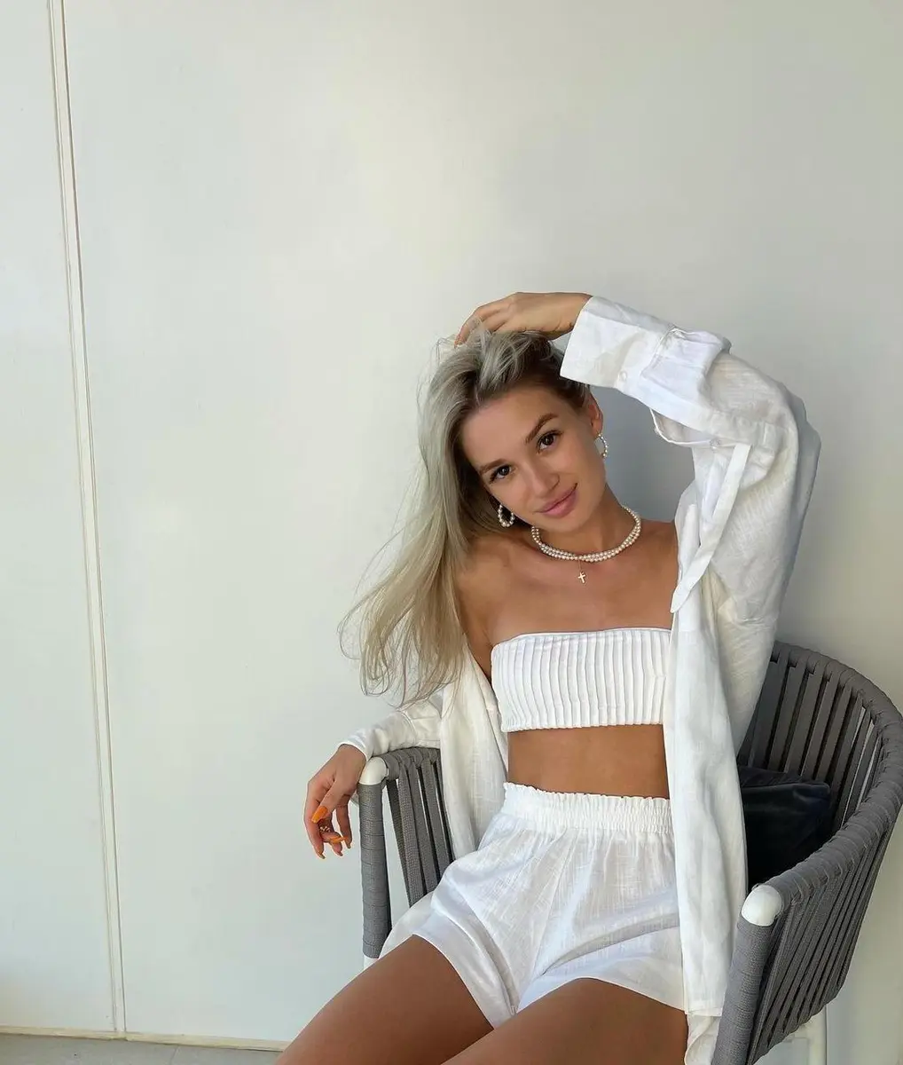 Delilah escort in London