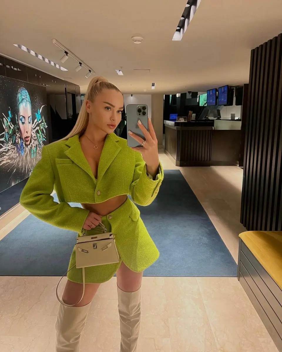 Eden escort in London