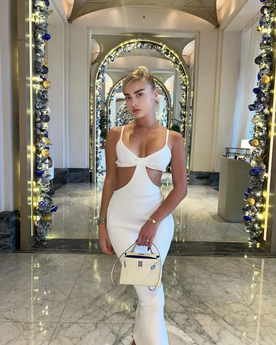 Eden escort in London