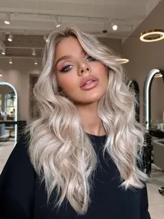 Shannon escort in London