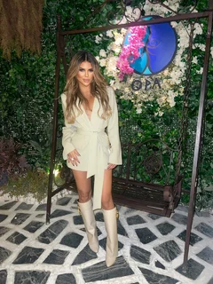 Virginia escort in London